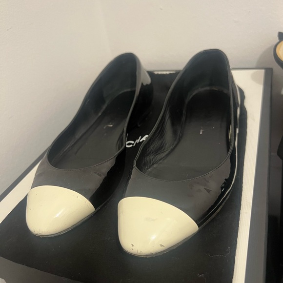 Chanel flats - Picture 2 of 3